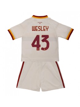 Otroški Nogometna dresi replika AS Roma Wesley Franca #43 Gostujoči 2026-27 Kratek rokav (+ hlače)